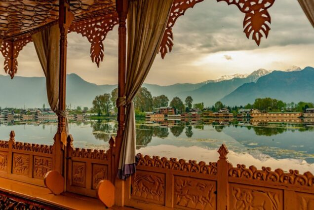 5 Days - Majestic Jammu Kashmir Tour